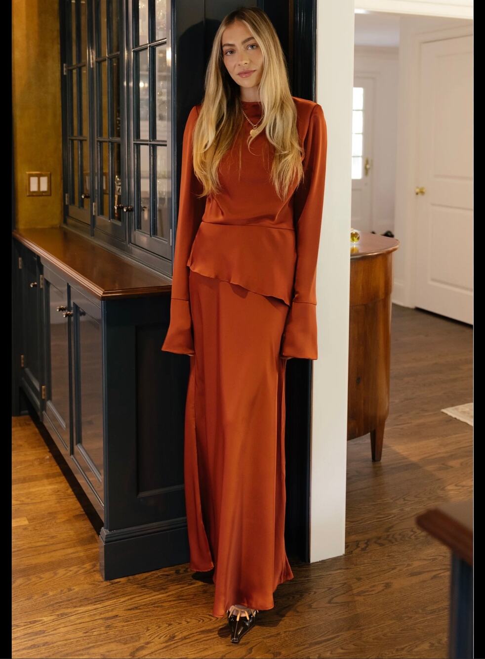 New $247 few moda Hannah Chody taylor  burnt orange satin dress sz small